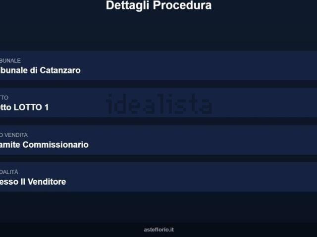 Locale in vendita di 150 m² in Località Cutura