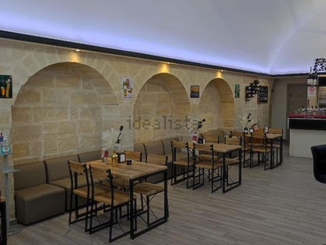 Locale in vendita di 151 m² in Via Regina Margherita