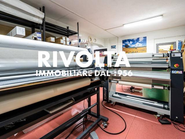 Locale in vendita di 153 m² in Via Flaminia, 209