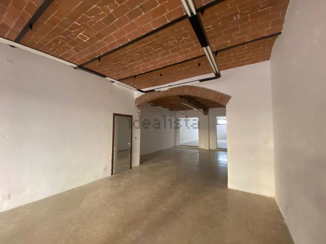 Locale in vendita di 155 m² in Corso Giacomo Matteotti