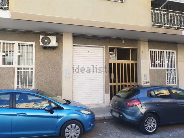 Locale in vendita di 15 m² in Traversa II Francesco Campione, 11