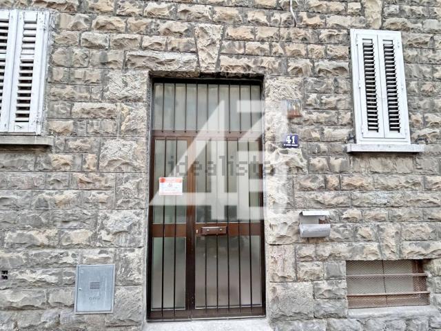 Locale in vendita di 15 m² in Via Antonio Baiamonti, 41