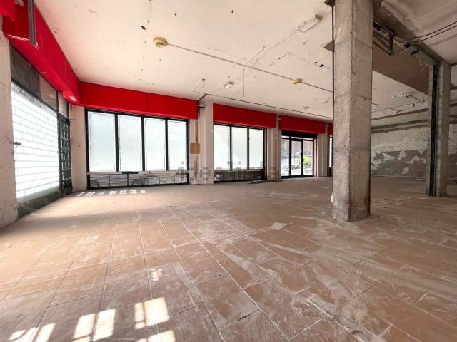 Locale in vendita di 160 m²