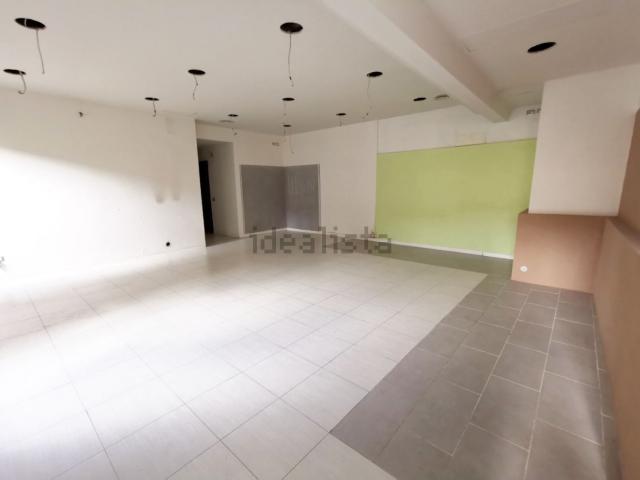 Locale in vendita di 160 m²