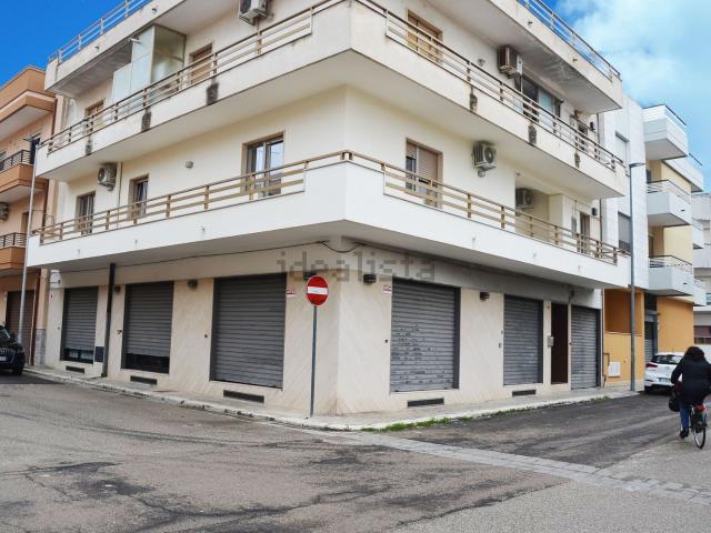 Locale in vendita di 160 m²
