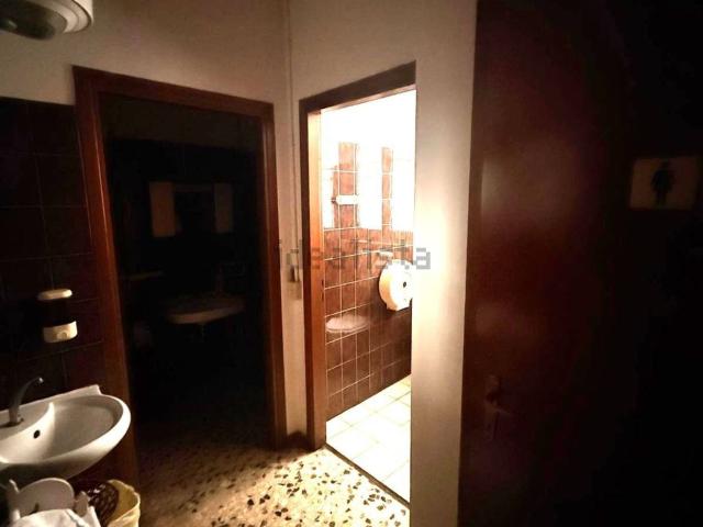 Locale in vendita di 160 m²