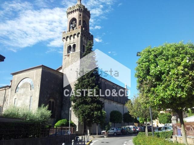 Locale in vendita di 160 m² in Via Chiesa