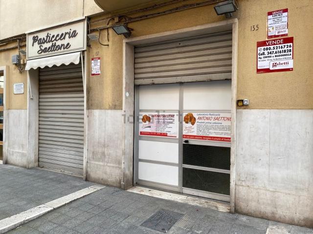 Locale in vendita di 160 m² in Via Dalmazia, 133