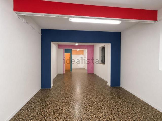 Locale in vendita di 160 m² in Via Dalmazia, 1