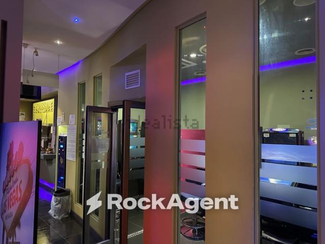 Locale in vendita di 160 m² in Corso Umberto I, 16