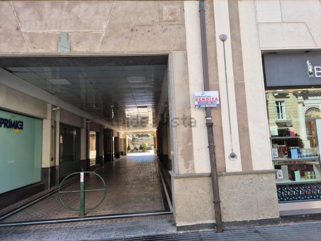 Locale in vendita di 160 m² in Corso Vittorio Emanuele II