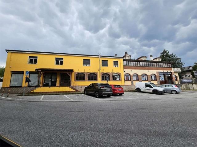Locale in vendita di 160 m² in Località Casseneto, 1