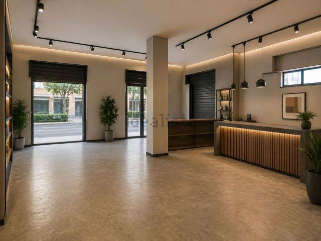 Locale in vendita di 161 m² in Via A. Volta
