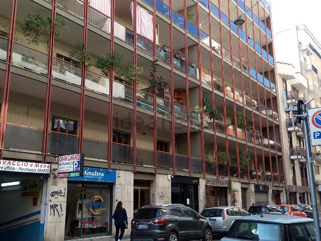 Locale in vendita di 161 m² in Via Domenico Nicolai, 12