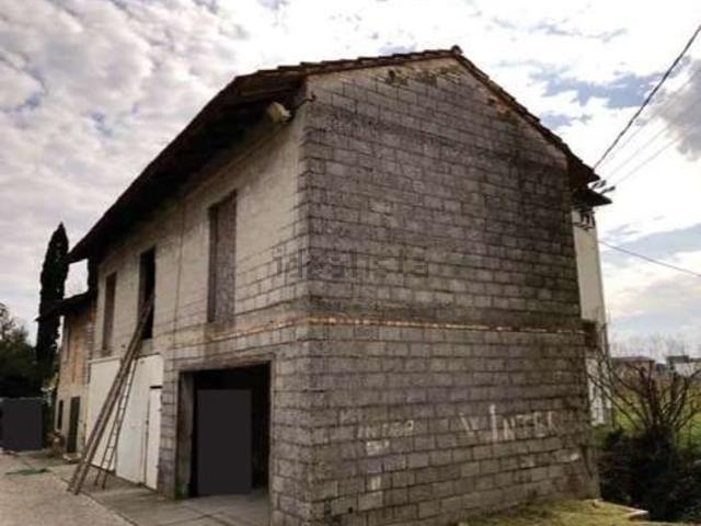 Locale in vendita di 162 m² in Via Vallonto