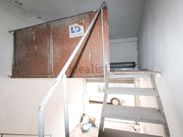 Locale in vendita di 164 m² in Via Monte Santo