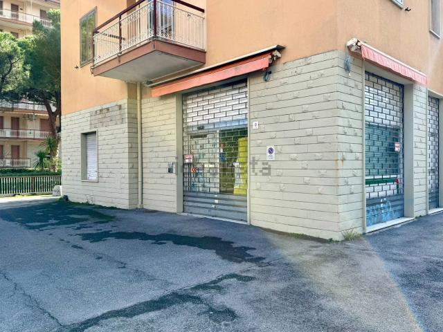 Locale in vendita di 168 m²