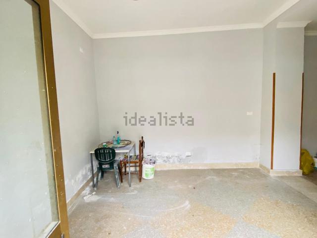 Locale in vendita di 16 m² in Via Lago della Regina, 23