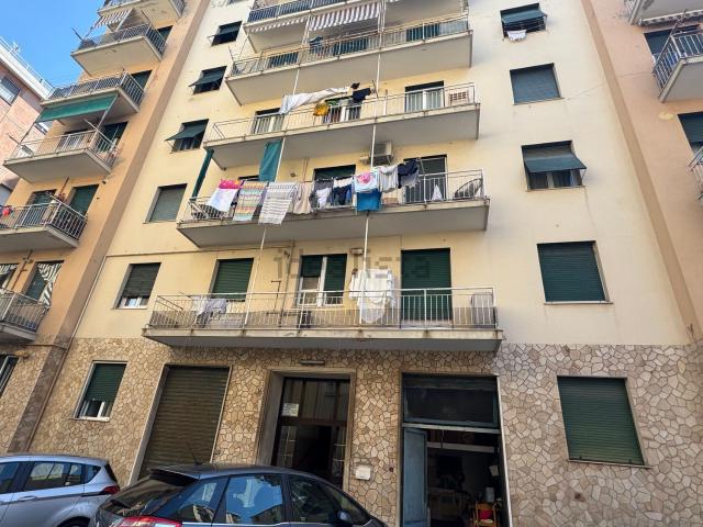 Locale in vendita di 16 m² in Via Lodovico Calda, 64