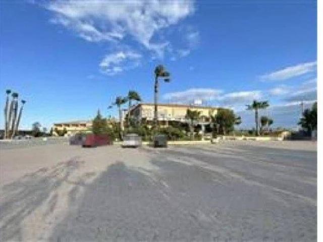 Locale in vendita di 17041 m² in Strada Statale 106 Jonica
