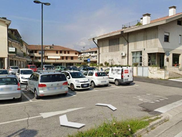 Locale in vendita di 170 m²