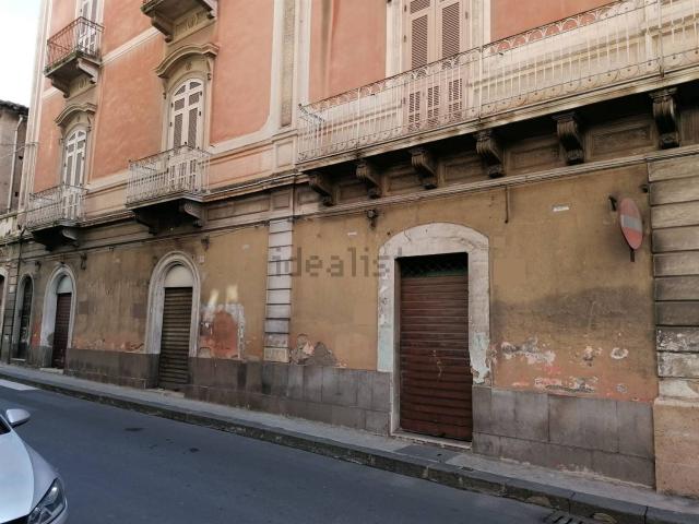 Locale in vendita di 170 m²