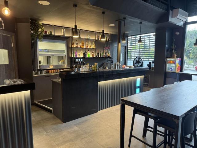 Locale in vendita di 170 m²