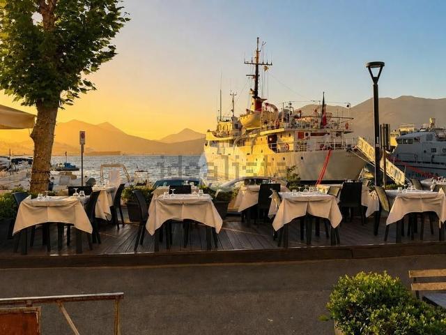 Locale in vendita di 170 m² in Via Bausan, 52