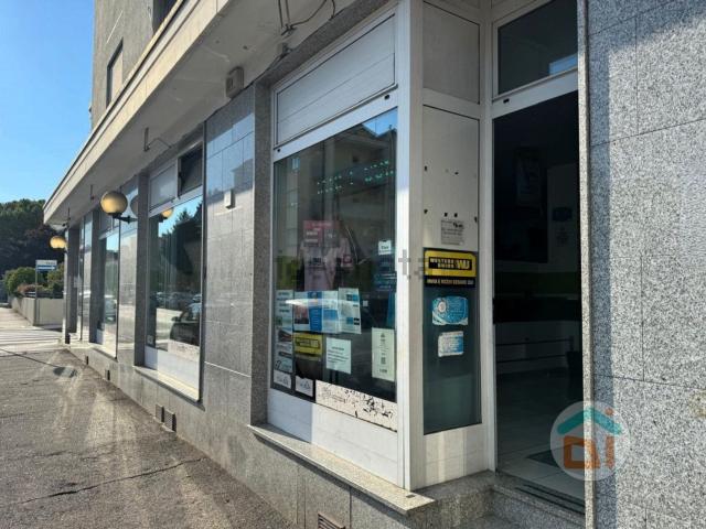 Locale in vendita di 170 m² in Via Giacomo Matteotti, 18