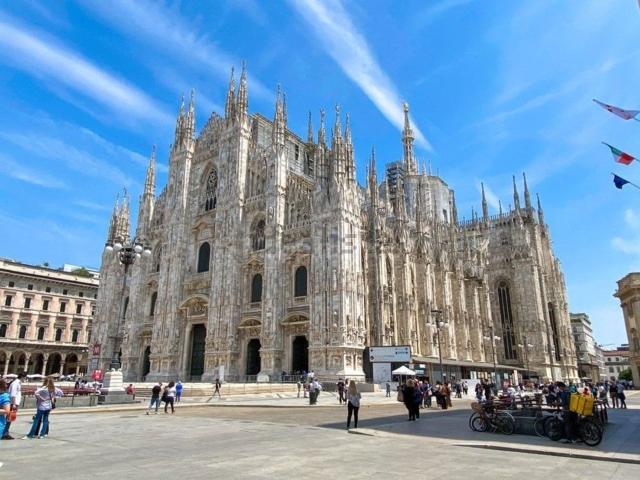 Locale in vendita di 170 m² in Via Francesco Sforza, 21