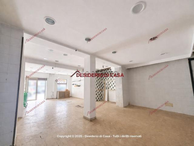 Locale in vendita di 170 m² in Via San Lorenzo, 162