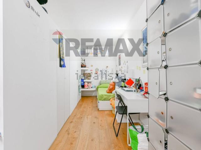 Locale in vendita di 170 m² in Via Privata Catania, 6