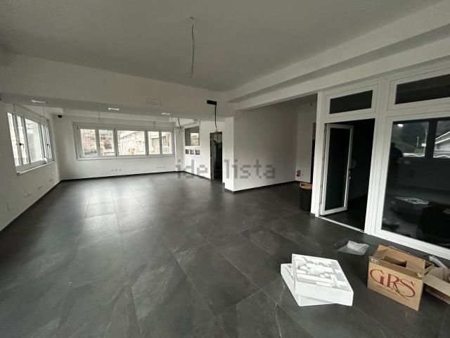 Locale in vendita di 150 m² in Viale della Repubblica