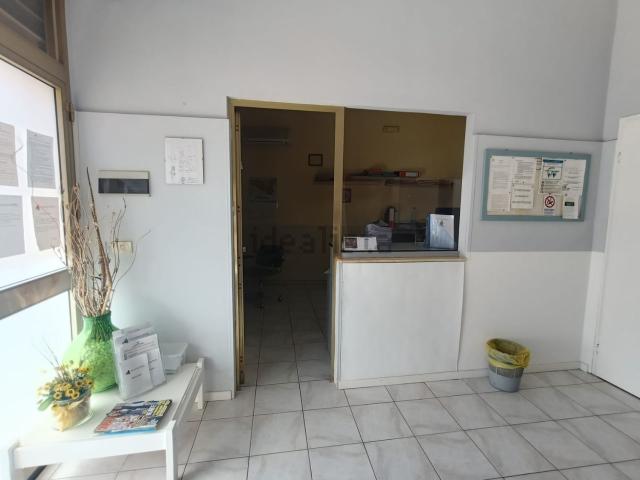 Locale in vendita di 173 m² in Via delle Vigne