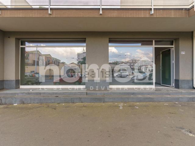 Locale in vendita di 175 m² in Viale Mario Rapisardi, 571