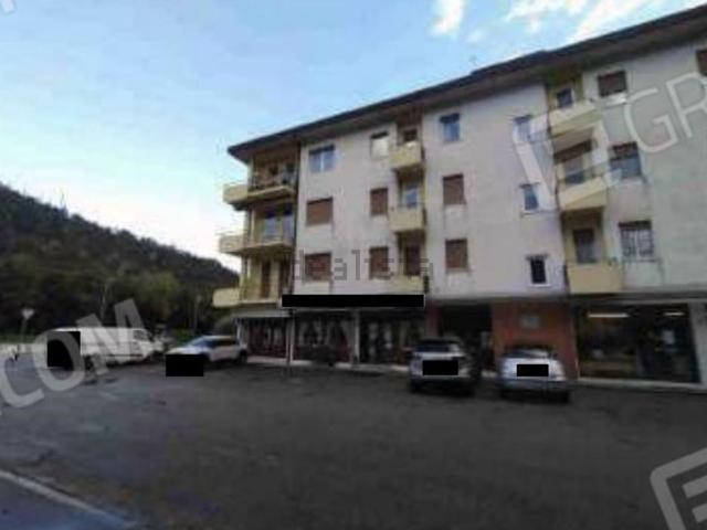 Locale in vendita di 176 m² in Viale Vittorio Emanuele II°, 152