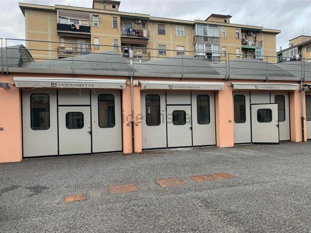Locale in vendita di 180 m² in Via Arrigo Boito, 3