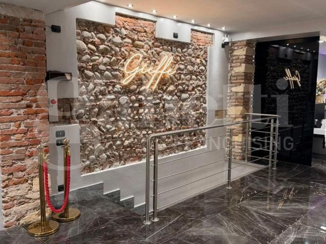 Locale in vendita di 180 m² in Via di Sant&apos Antonio, 9