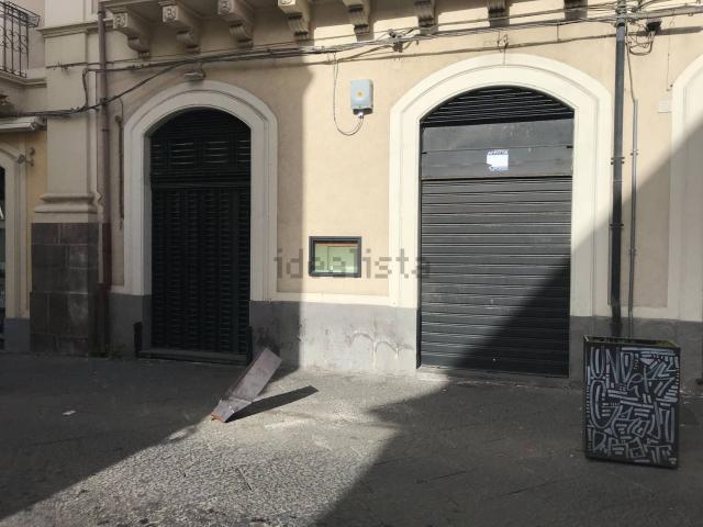 Locale in vendita di 180 m² in Via Vittorio Emanuele