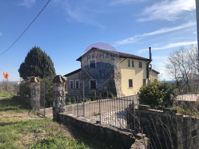 Locale in vendita di 180 m² in Contrada Difesa
