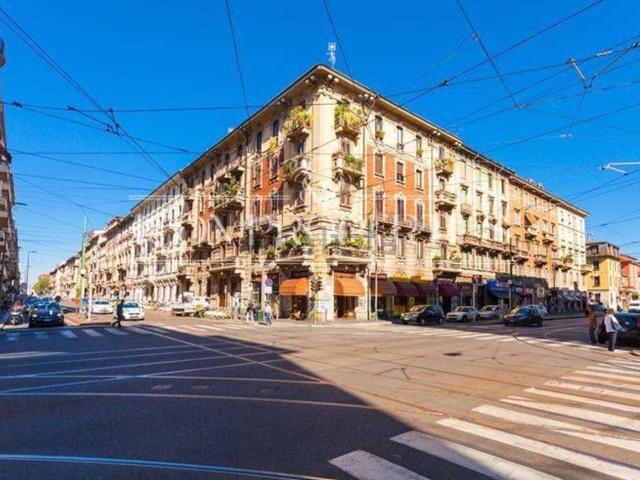 Locale in vendita di 180 m² in Corso Buenos Aires, 60