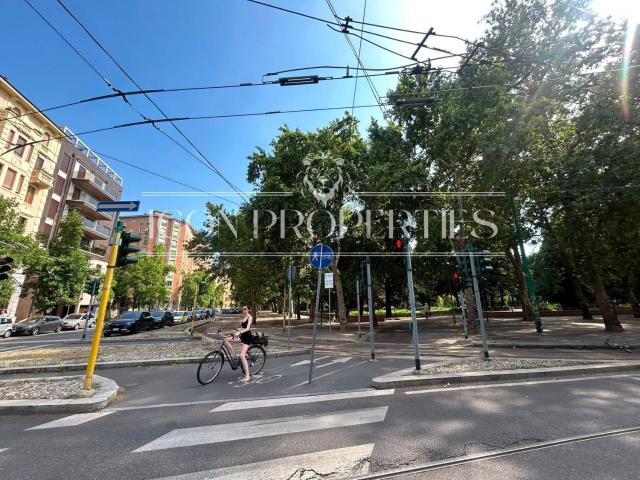 Locale in vendita di 180 m² in Piazzale Ferdinando Martini