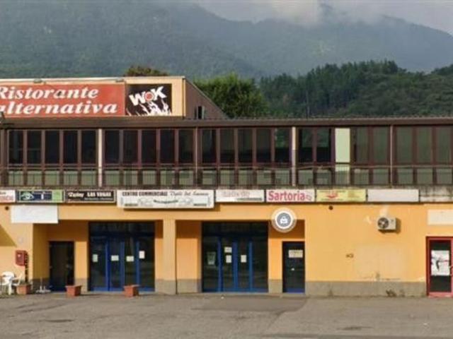 Locale in vendita di 180 m² in Strada Senza Nome