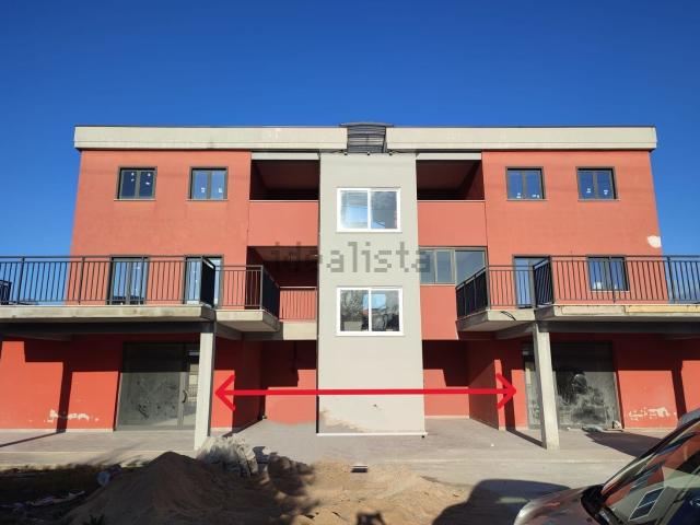 Locale in vendita di 182 m² in Viale Fabrateria Vetus
