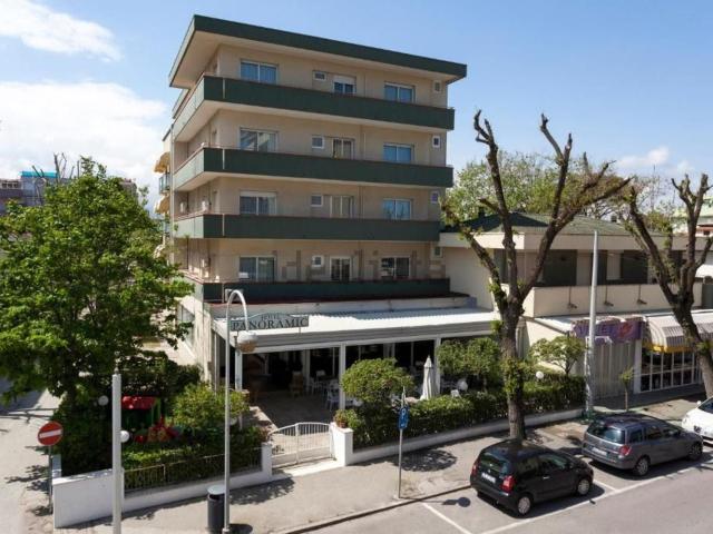 Locale in vendita di 1850 m² in Viale Gabriele D&apos Annunzio, 109