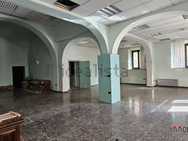 Locale in vendita di 185 m²