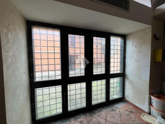 Locale in vendita di 185 m²