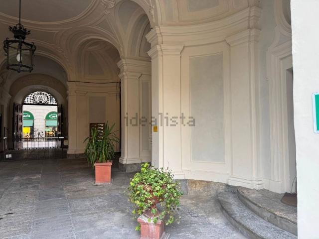 Locale in vendita di 185 m² in Via Carlo Alberto