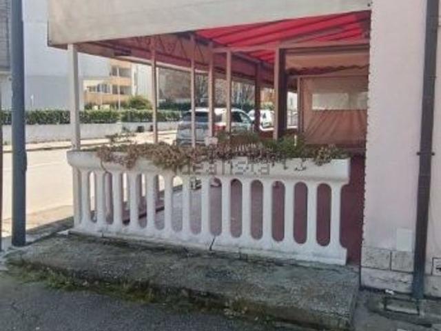 Locale in vendita di 185 m² in Via Rotta