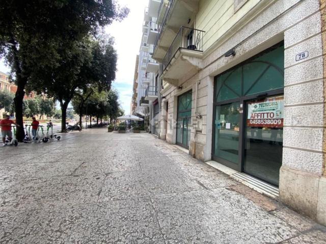 Locale in vendita di 187 m² in Corso Porta Nuova, 78